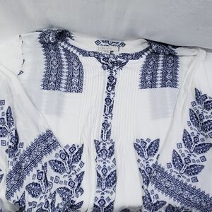 Pale Sky Womens Plus White/Blue Pleated Front Boho Festival Embroidered Top 2XL